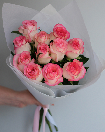 Букет из 11 роз Джумилия with delivery to Almaty