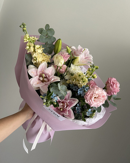 Асимметричный букет с лилиями и эустомой with delivery to Astana