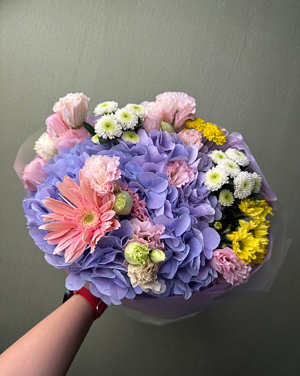 Яркий микс с гортензией и герберами with delivery to Astana