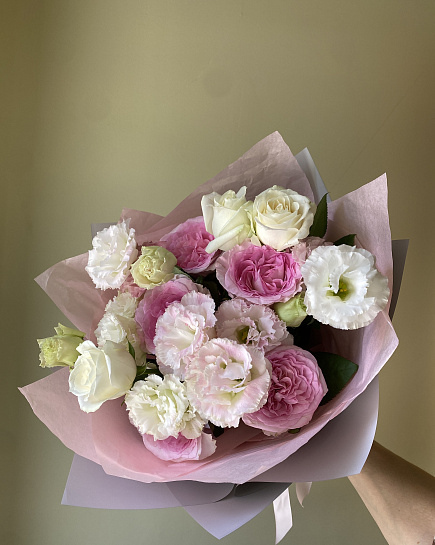 Романтичный микс из пионовидных роз и эустомы with delivery to Astana