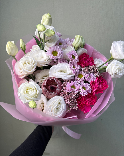 Букет: эустома, хризантемы, гвоздика и ещё 2 вида with delivery to Astana