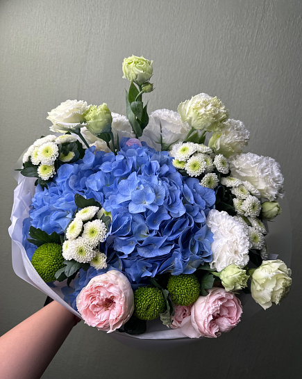 Синяя гортензия с пионовидными розами with delivery to Astana