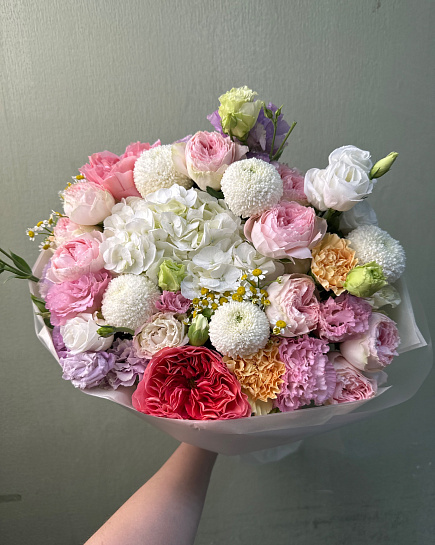Пастельный микс с пионовидными розами и гортензией with delivery to Astana