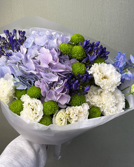 Синий и фиолетовый круглый букет with delivery to Astana