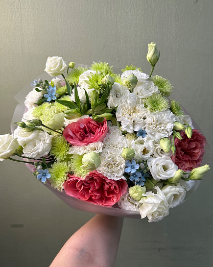 Романтичный микс с пионовидными розами with delivery to Astana