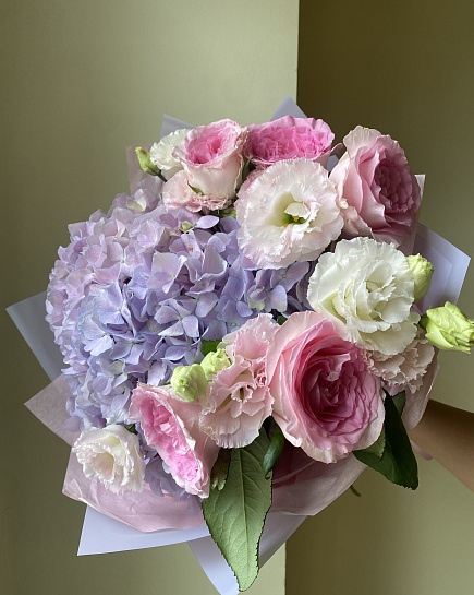Пастельная гармония с гортензией и эустомой with delivery to Астане