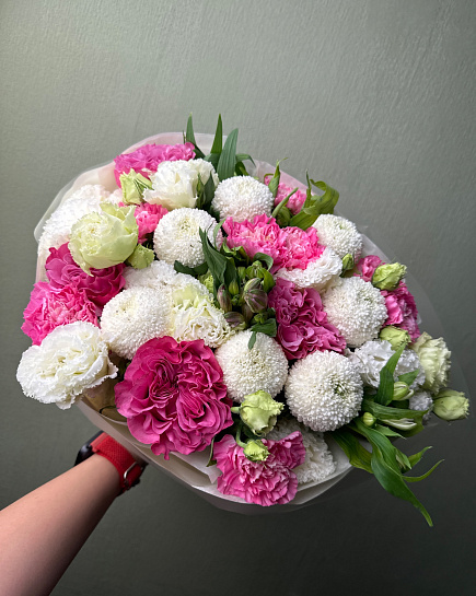 Розово-белый микс с хризантемами with delivery to Astana